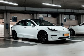 Electric vehicle